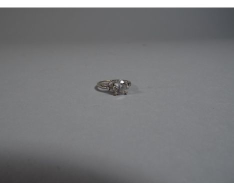 A 14ct White Gold Dress Ring with White Stones 