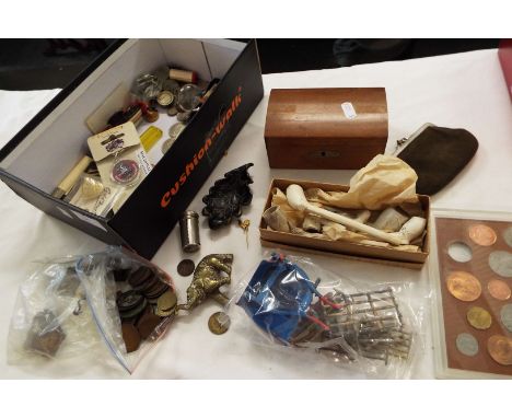 A selection of miscellaneous items to include a Britain's farm cart, clay pipe one example modelled as an eagle claw, mixed c