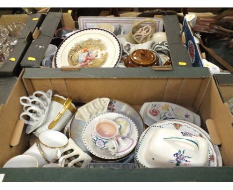 TWO TRAYS OF ASSORTED CERAMICS AND CHINA TO INCLUDE POOLE, ROYAL GRAFTON ETC