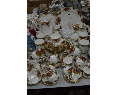 ROYAL ALBERT 'OLD COUNTRY ROSES' TEA/COFFEE WARES, TRINKETS ETC, to include coffee pot, milk jug, sugar, six cups/saucers, te