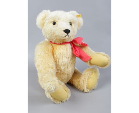 A Steiff teddy bear with jointed limbs and growler.