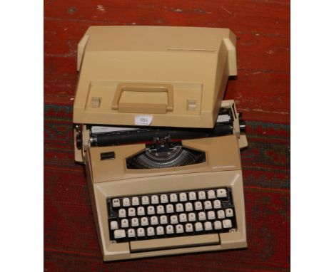 A Courier Smith - Corona typewriter.