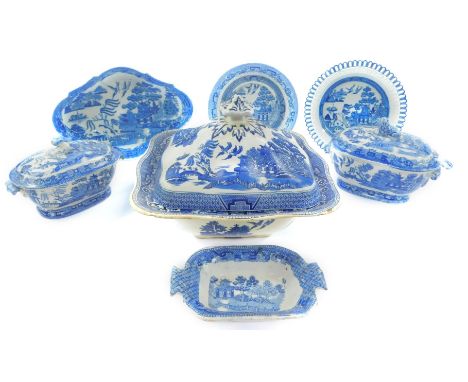 Davenport Copeland and other blue and white pottery, early 19thC, transfer decorated in the Willow pattern, including a Willo