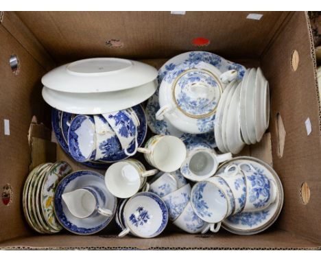 A Royal Worcester willow pattern china early 20th Century part tea service, together with a Staffordshire 19th Century china 