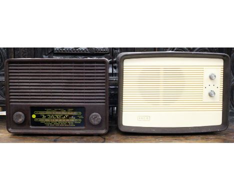 An Ekho, model U.195, serial number CC8002, together with a Cambridge, England, Pye radio, reference number 690310 (2)