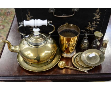 A 19th Century brass tea kettle tankard, Queen Victoria's Jubilee brass plate miniatures, caddy spoon, plaques etc, including