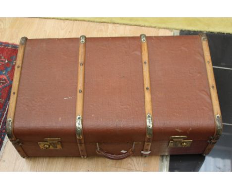 Steamer trunk (wood/fabric) 75cm x 46cm x 28cm
