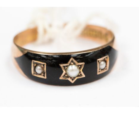 A 9 ct gold black enamel and pearl set ring, 1913 Chester hallmark, 2.7 grms approx.