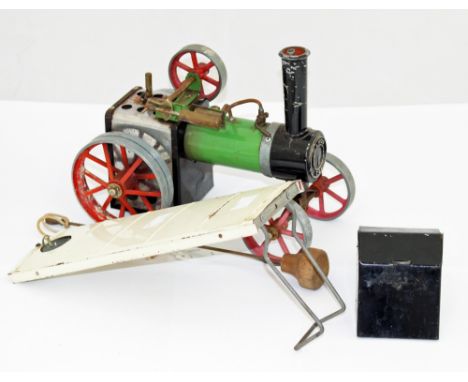 A Mamod 1950S steam traction engine T.E.I. plus mantle clock (3)