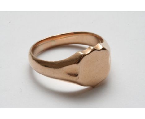 A gent's gold signet ring, unmarked