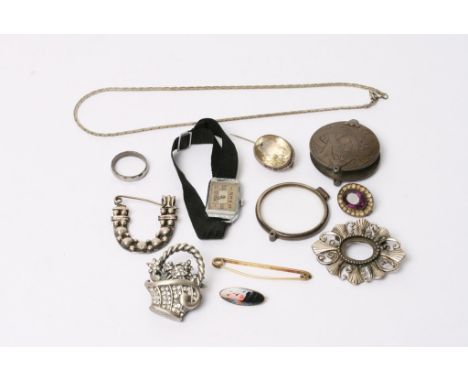 A quantity of vintage jewellery including an Art Deco watch