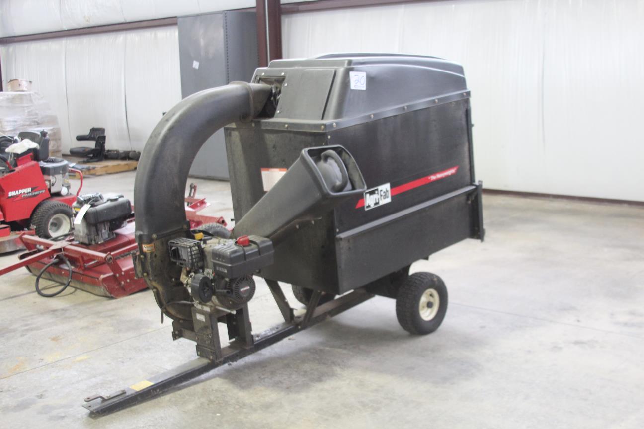 Agri-Fab Chip-N-Vac 502492 Wood Chipper/Vacuum w/ 8HP Tecumseh Motor