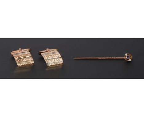 SAPPHIRE AND SEED PEARL SET GOLD STICK PIN, in case AND A PAIR OF SILVER GILT CUFFLINKS