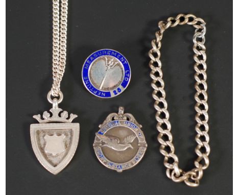 SILVER SHIELD MEDALLION, Birmingham 1906, ON SILVER CHAIN, A SILVER AND ENAMEL "NATIONAL ASSOCIATION OF SHORT DISTANCE FLYERS