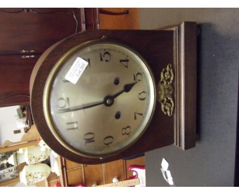 Oak cased mantel clock 