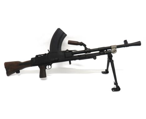 Deactivated MKIII Bren Light Machine Gun .303, 21 inch, blackened barrel with front flash hider and side mounted sight. &nbsp