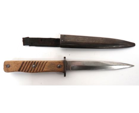 WW1 Imperial German Combat Trench Knife 6 inch, single edged blade with sharpened back edge point. Forte with German Acceptan