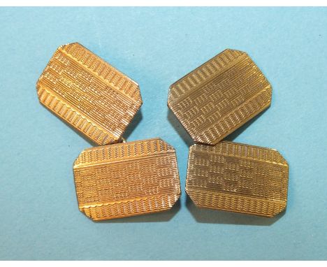 A pair of 9ct gold cufflinks, 6g.