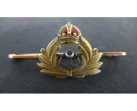 A 15ct Yellow Gold and Enamel Royal Navy Bar Brooch, approx 6.3 grams - good condition