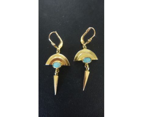 A pair of 14ct Opal Earrings - 4 cm long, approximately 5.7 grams - in good condition