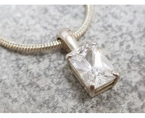 Hallmarked 925 silver and CZ pendant on chain, 4.6G
