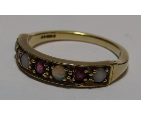 9ct gold ruby and opal ring - ring size O - total weight 2.60g&nbsp;