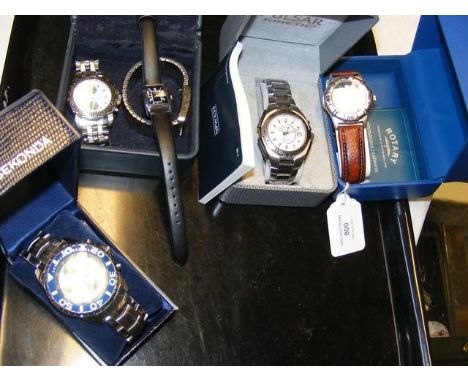 A selection of gents wrist watches including Rotary