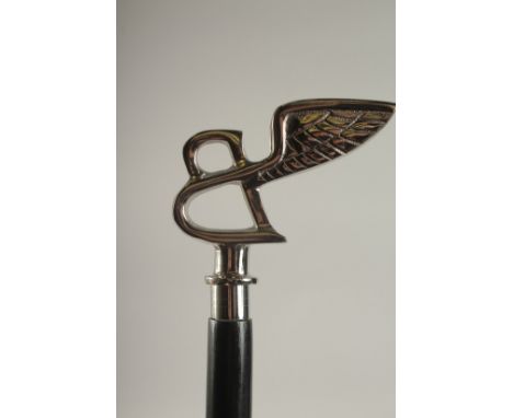 A WOODEN WALKING STICK WITH BENTLEY HANDLE.