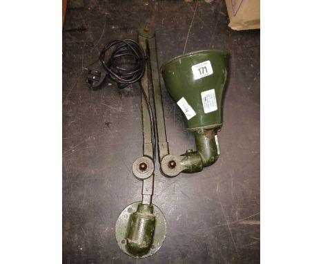 GREEN COLOURED WALL FIXING ENGINEERS SWING LAMP