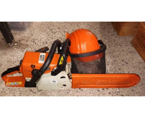 STHIL 021C PETROL CHAIN SAW & A BASIC HELMET SET WITH INSTRUCTION BOOKLET