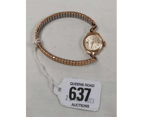 9ct TUDOR LADIES WATCH, ON EXPANDING BRACELET
