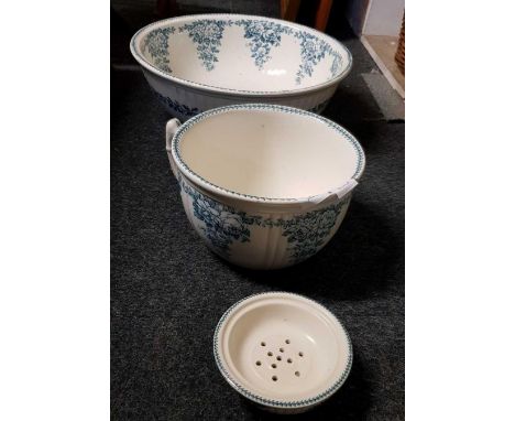 WEDGWOOD WASH BASIN, CHAMBER POT & SHAVING DISH