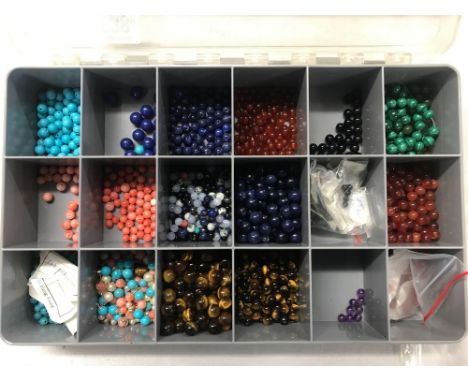 BOX OF VARIOUS SEMI PRECIOUS GEMSTONE BEADS