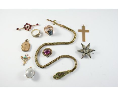 A QUANTITY OF JEWELLERY  including a gilt metal snake necklace, a Georgian garnet and gold brooch, a Victorian gold, pearl an