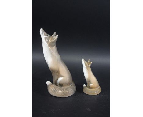 ROYAL COPENHAGEN FOX Model No 437 Large Barking Fox, designed by Eric Nielson (26.5cms high). Also with Model No 1475 Small B