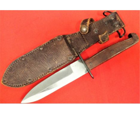 WW2 Australian Army combat utility knife &amp; scabbard. Features plain wooden grips, with 3 flathead rivets, oval profile kn