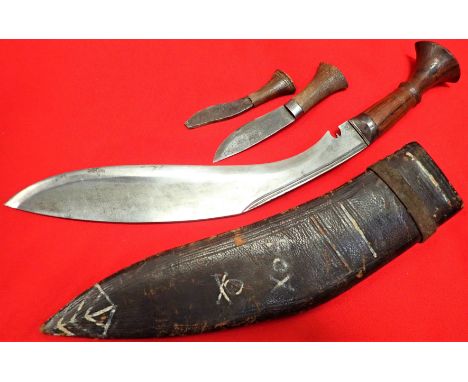 1940s WW2 Gurkha Kukri knife, Burma war trophy to U.S. Sergeant E.W. 'Bud' Fish. Features wooden grip with steel throat, 29.3