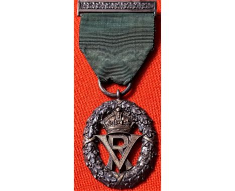 British Army Volunteer Officers Decoration 1892. Un-named as issued.