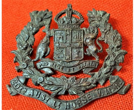 1930-42 20th Australian Light Horse Regiment (Victorian Mounted Rifles) brass cap badge.