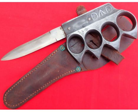 WW2 Australian ‘Z Force’ knuckle knife & sheath. Features heavy alloy knuckle duster with 'D/I\ D' 'broad arrow over 177' and