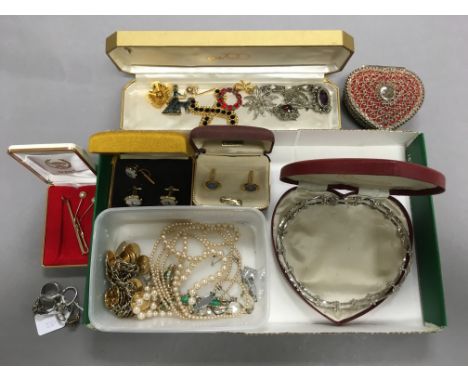 Group of Mixed Jewellery including Group of Vintage Costume Jewellery Brooches, Four Silver Rings, Stratton and Ronda Cufflin