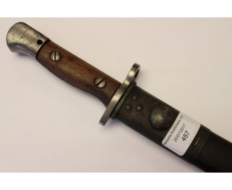 WW1 British 1907 Pattern Bayonet. 43cm bright steel blade marked 1-16 JAC. Complete with scabbard.