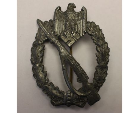 WW2 Third Reich Infanterie-Sturmabzeichen in Silber. Infantry Assault Badge in silver. Zinc, no makers mark.