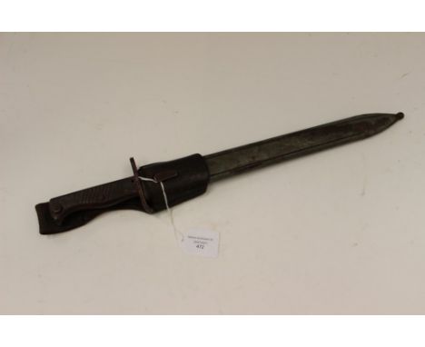 WW1 Imperial German Ersatz Bayonet with 355mm long blade. Cast metal hilt. Complete with scabbard with original grey painted 