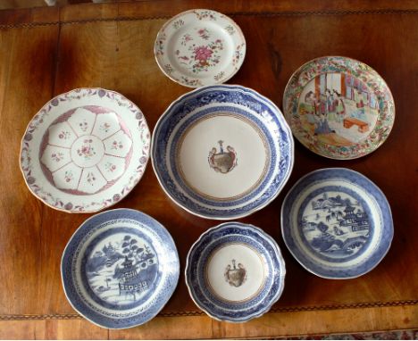 A Chinese export armorial dish, early 19th century, decorated in underglaze blue with Fitzhugh and diaper borders, centred by