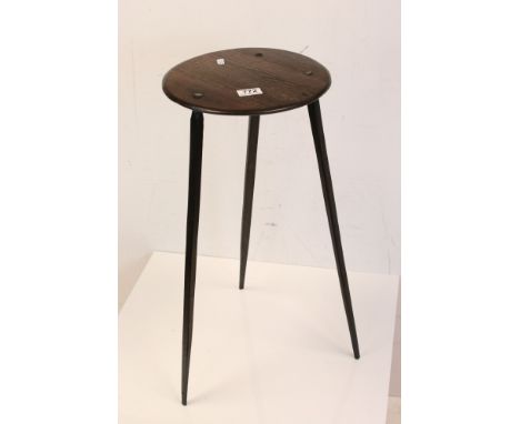 Small oak arts &amp; craft lamp table with very fine legs 