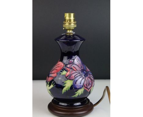 Moorcroft Tube Lined Table Lamp in the anemone pattern, 19cms high 