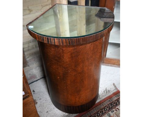 Corner console unit/pedestal with mirrored top 