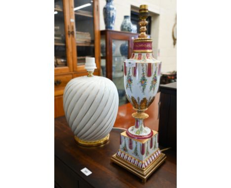 An Italian ceramic and gilt metal table lamp with floral-painted decoration 53 cm overall, to/w an ornate lamp base (2) 