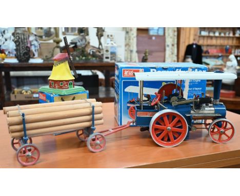 A Wilesco steam model Traction Engine D40 - boxed and very lightly played-with (if at all), to/w the (unboxed) trailer of log